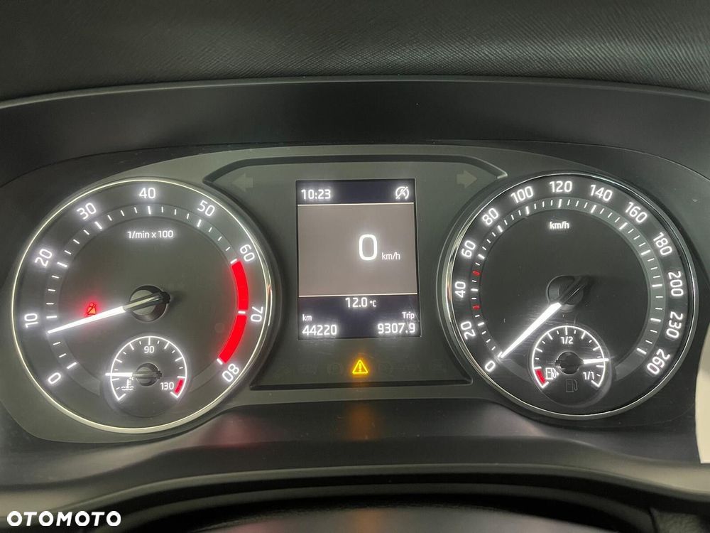 Skoda Octavia 1.5 TSI ACT Ambition - 21