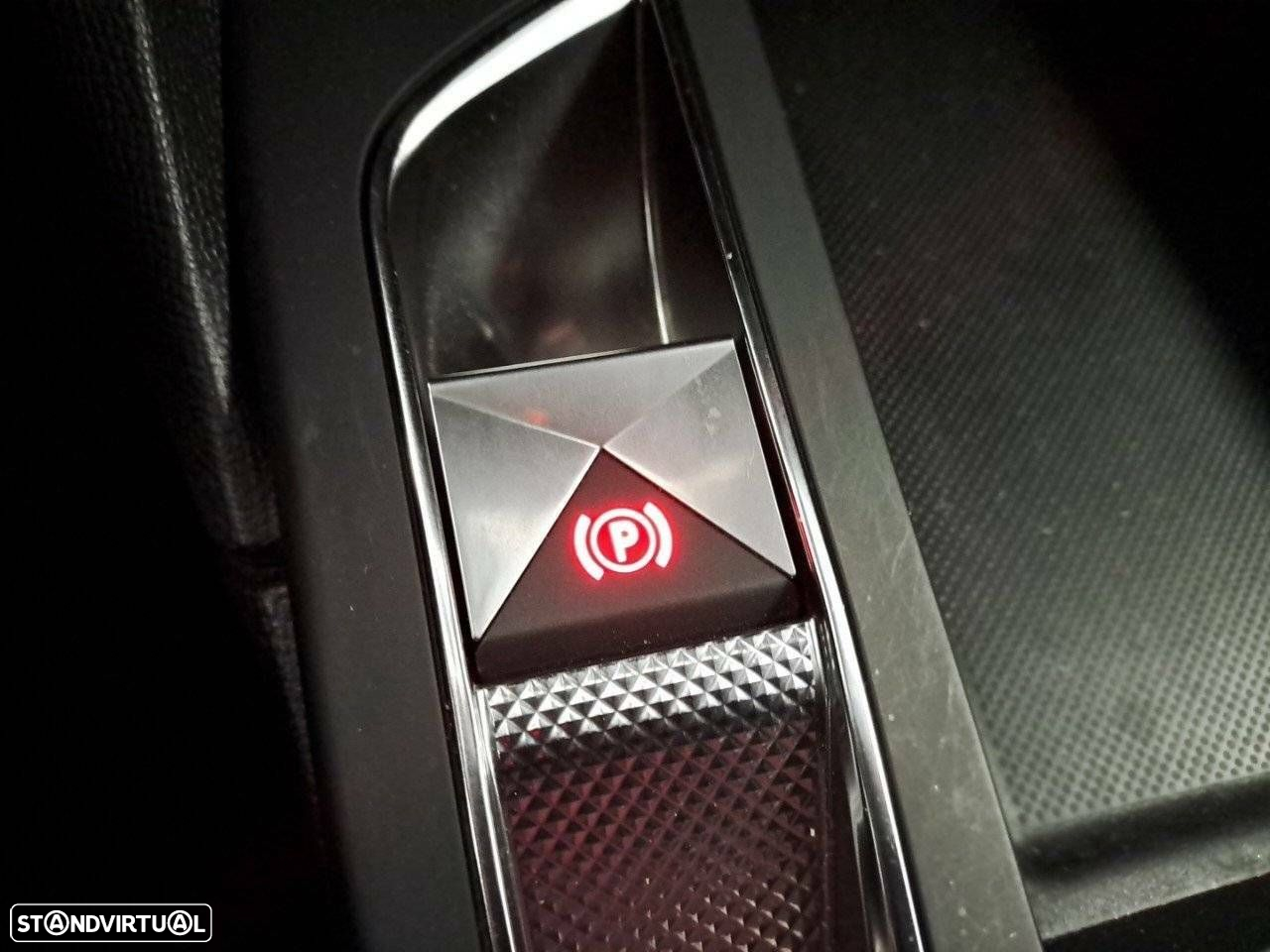 DS DS3 1.2 PureTech Performance Line - 24