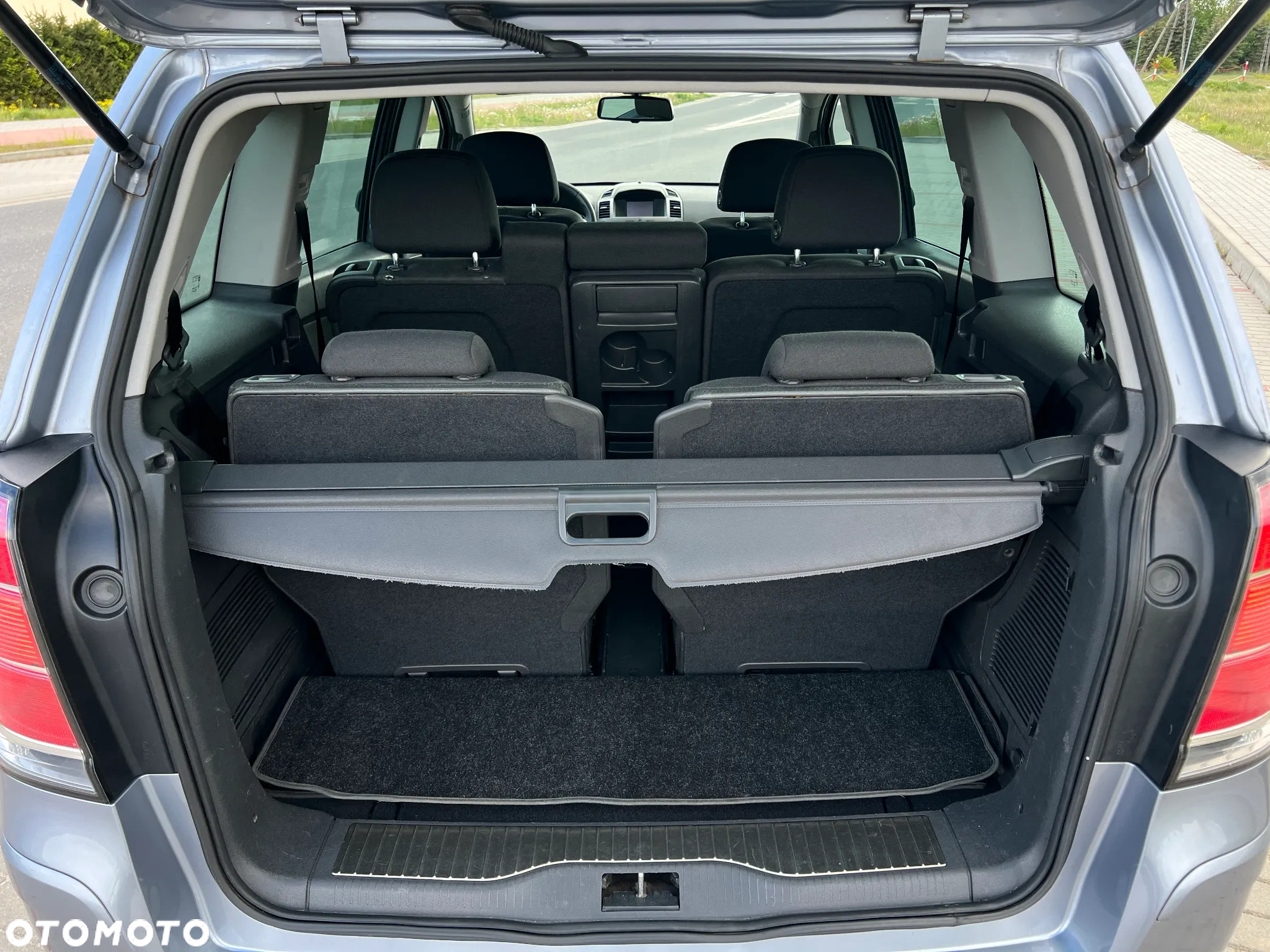Opel Zafira 1.8 Elegance - 19