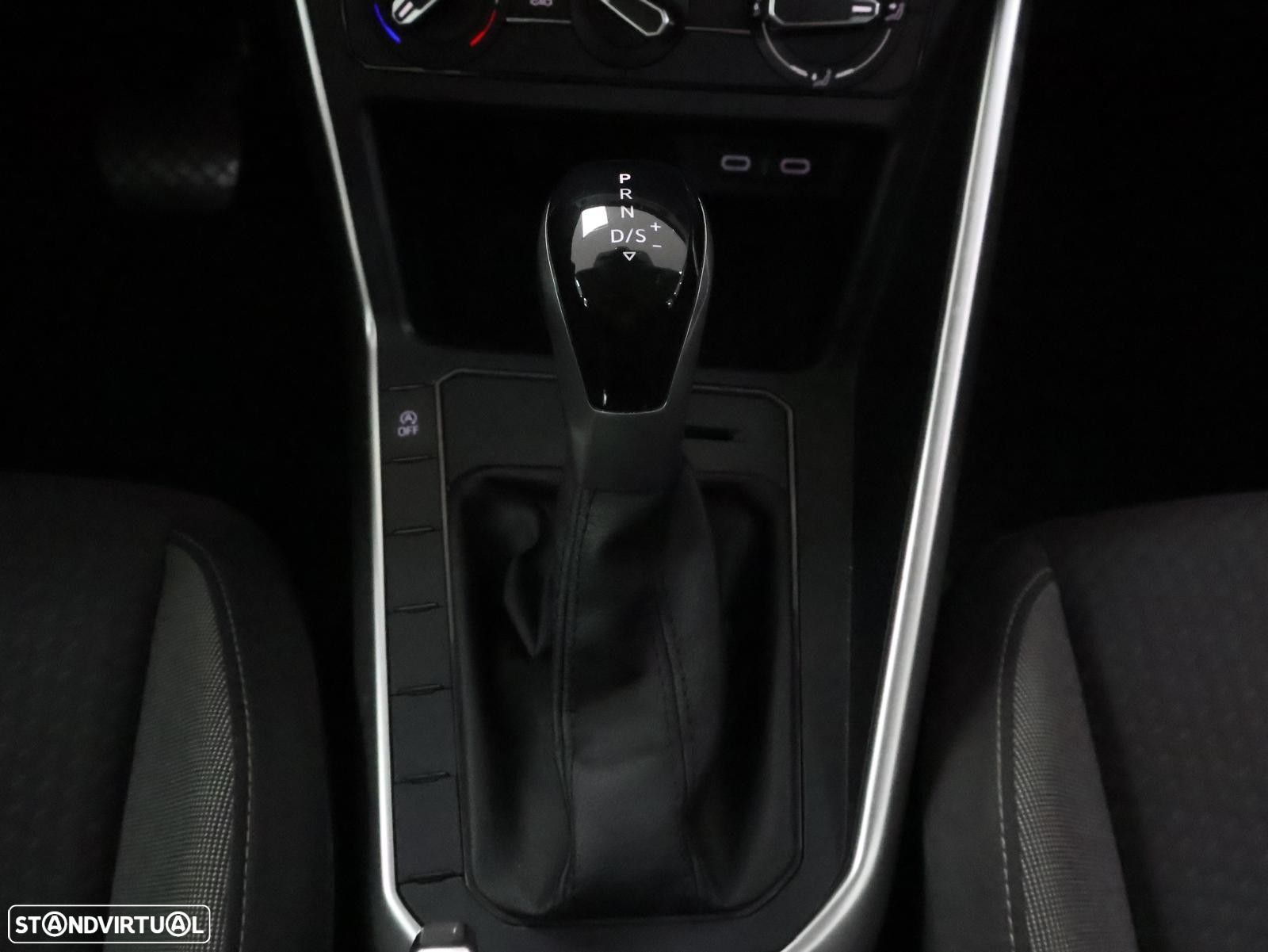 VW Polo 1.0 TSI Life DSG - 25