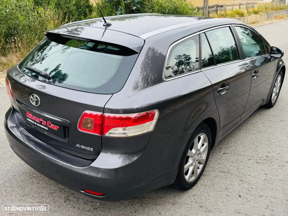 Toyota Avensis SW 2.0 D-4D Sp+EP+GPS - 12
