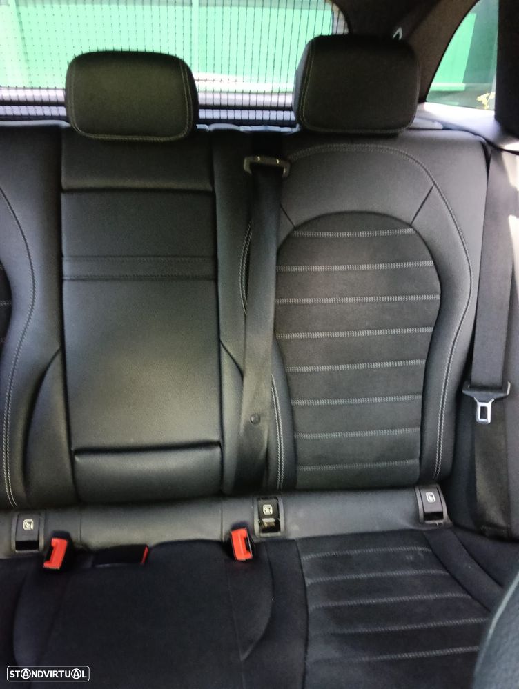 Mercedes-Benz C 200 d AMG Line - 15