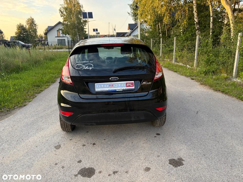 Ford Fiesta 1.25 Ambiente EU5 - 8