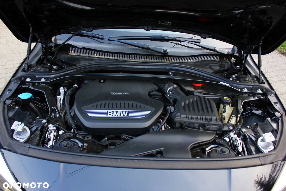 BMW Seria 2 218d M Sport sport - 39