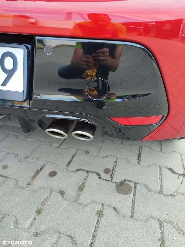 Peugeot 208 1.2 mHEV GT - 12