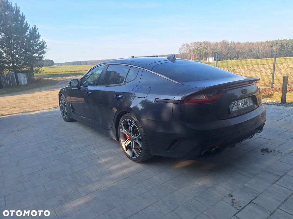 Kia Stinger 3.3 T-GDI V6 GT AWD - 28