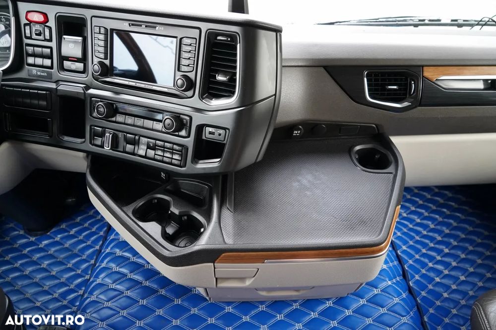 Scania R 450 / MEGA / PLATĂ JOSĂ / RETARDER / I-PARK COOL / PIELE / EURO 6 - 30