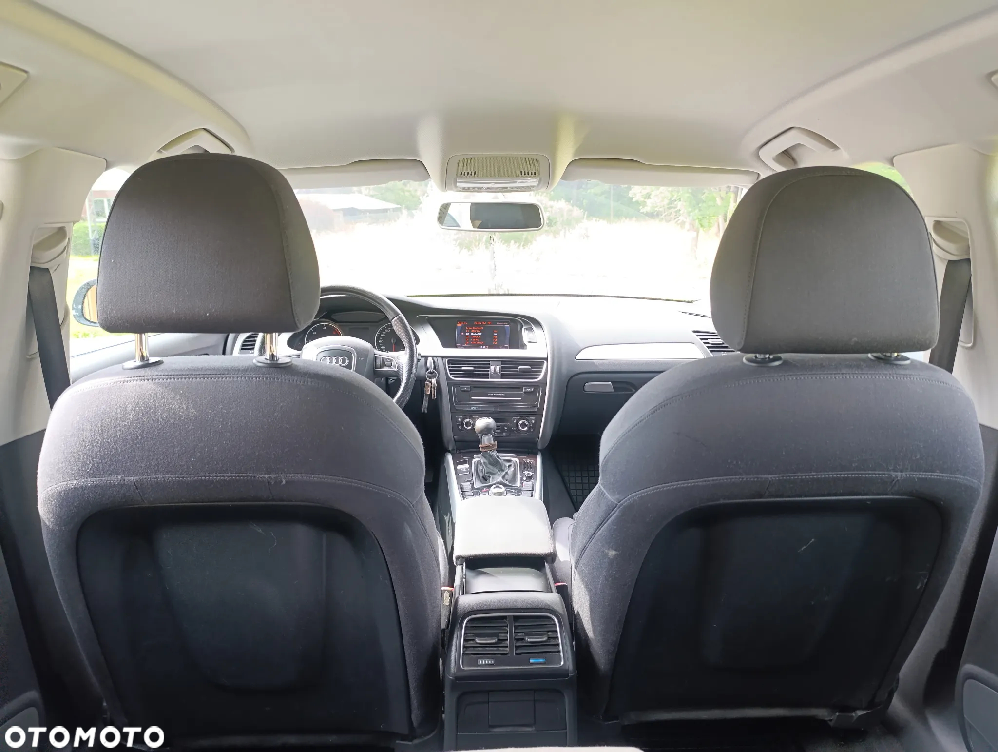 Audi A4 Avant - 10