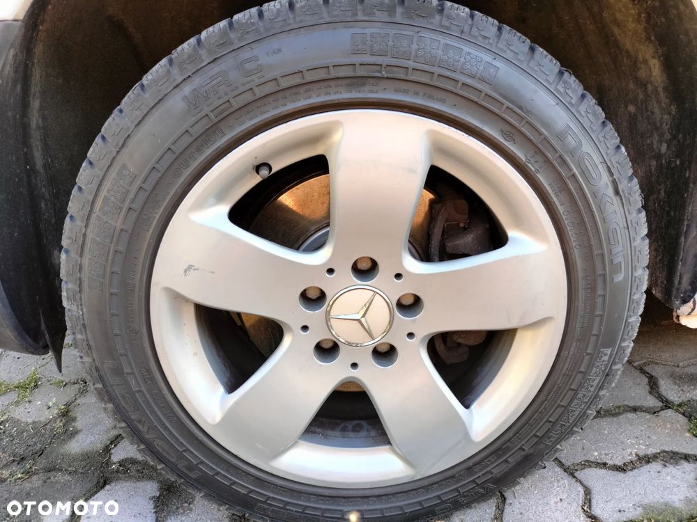 Mercedes-Benz Vito - 13