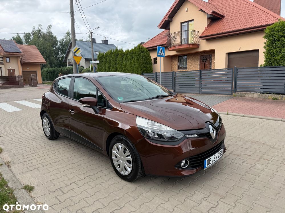 Renault Clio 1.2 16V 75 TomTom Edition - 2