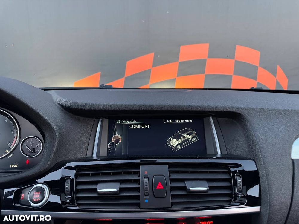 BMW X3 xDrive20d AT xLine - 32