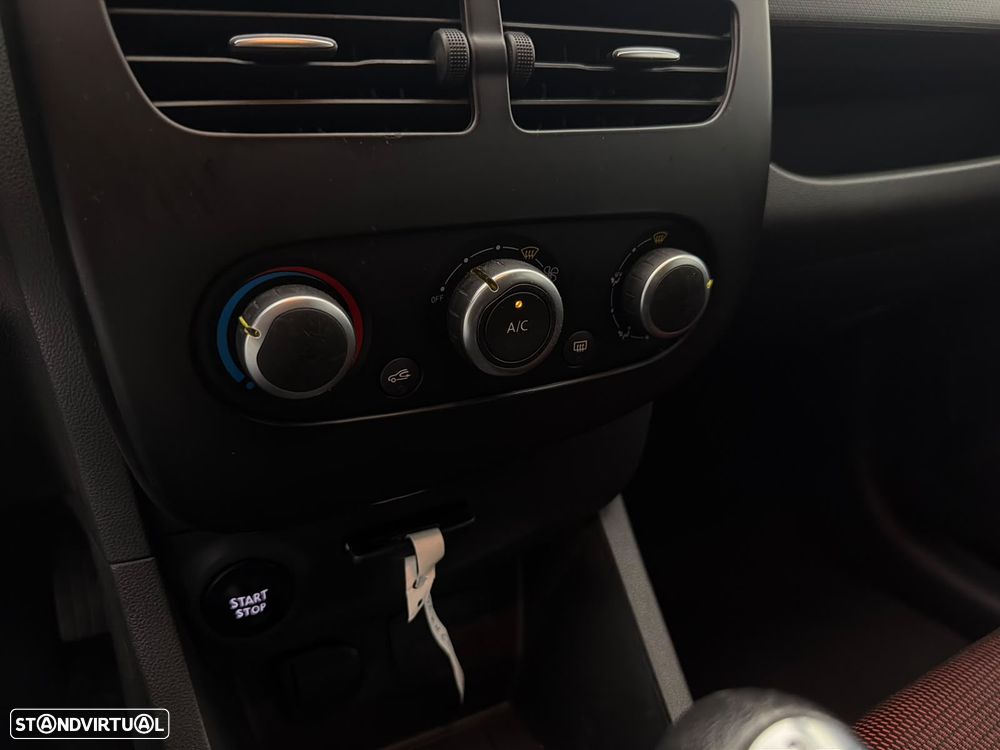 Renault Clio 1.5 dCi Zen - 9