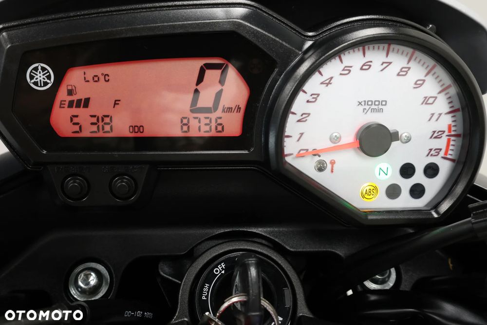 Yamaha FZ8 - 17