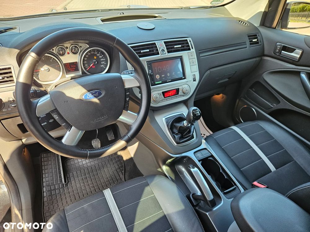 Ford Kuga 2.0 TDCi Titanium - 10