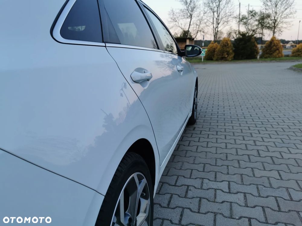 Kia Ceed 1.4 T-GDI OPF Spirit - 9