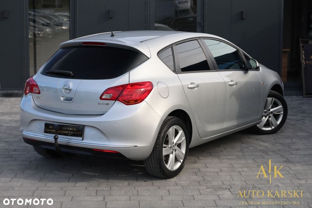 Opel Astra - 8