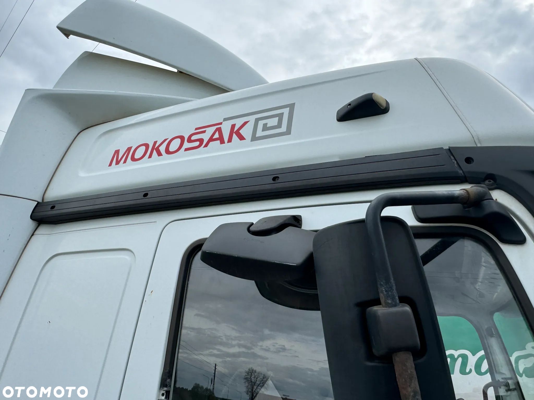 LISTWA NAKŁADKA RYNNA KABINY DACHU MERCEDES ATEGO AXOR - 1