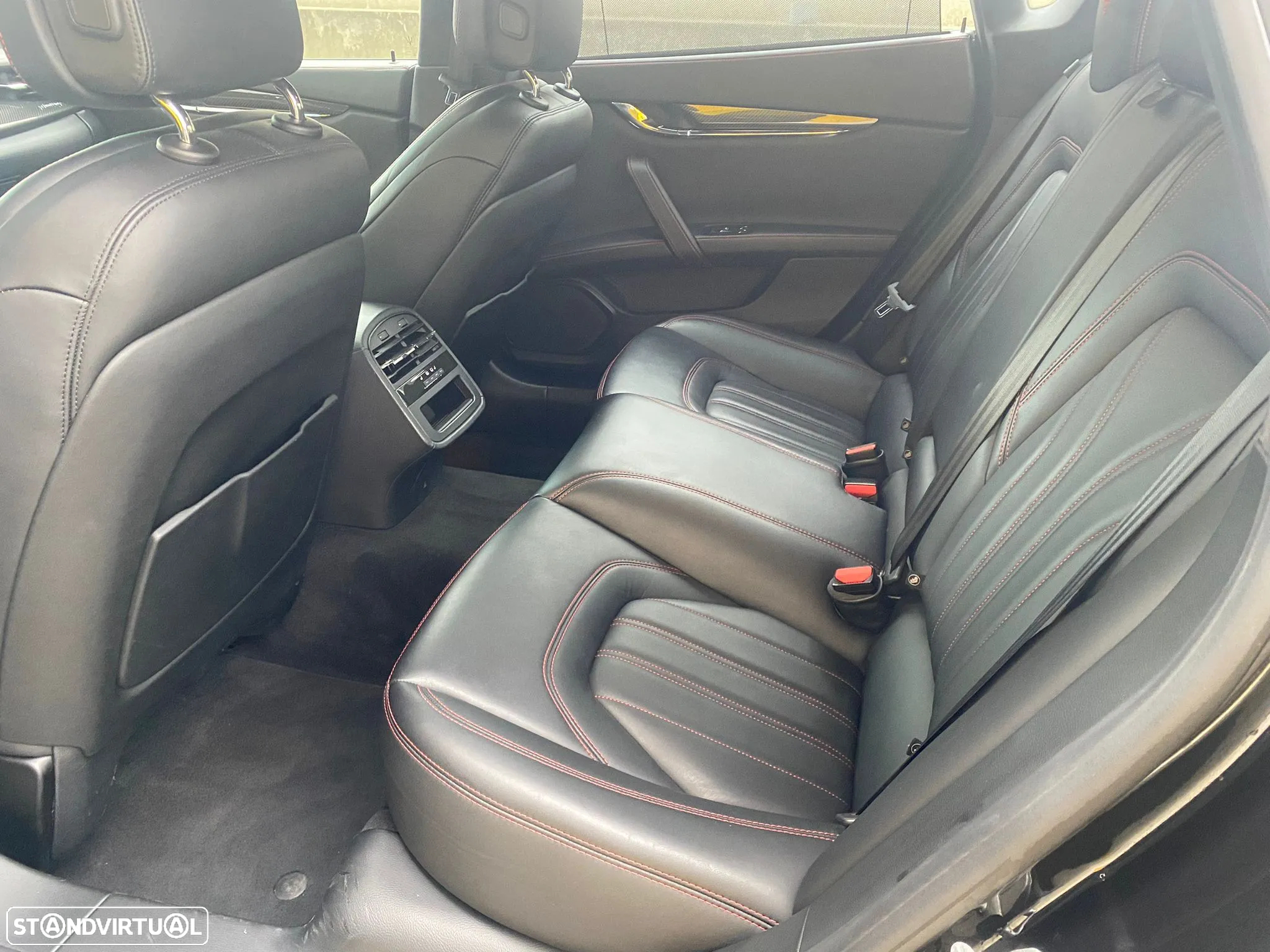 Maserati Quattroporte 3.0 V6 - 8