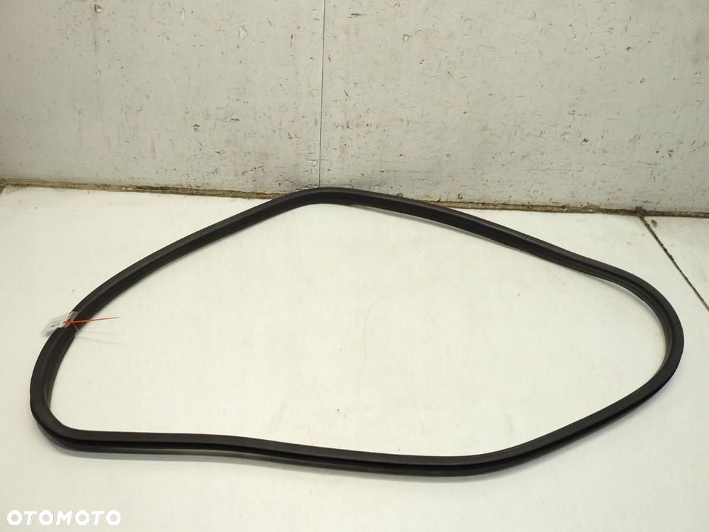 USZCZELKA DRZWI PRAWA TYŁ RENAULT MEGANE IV HB - 6