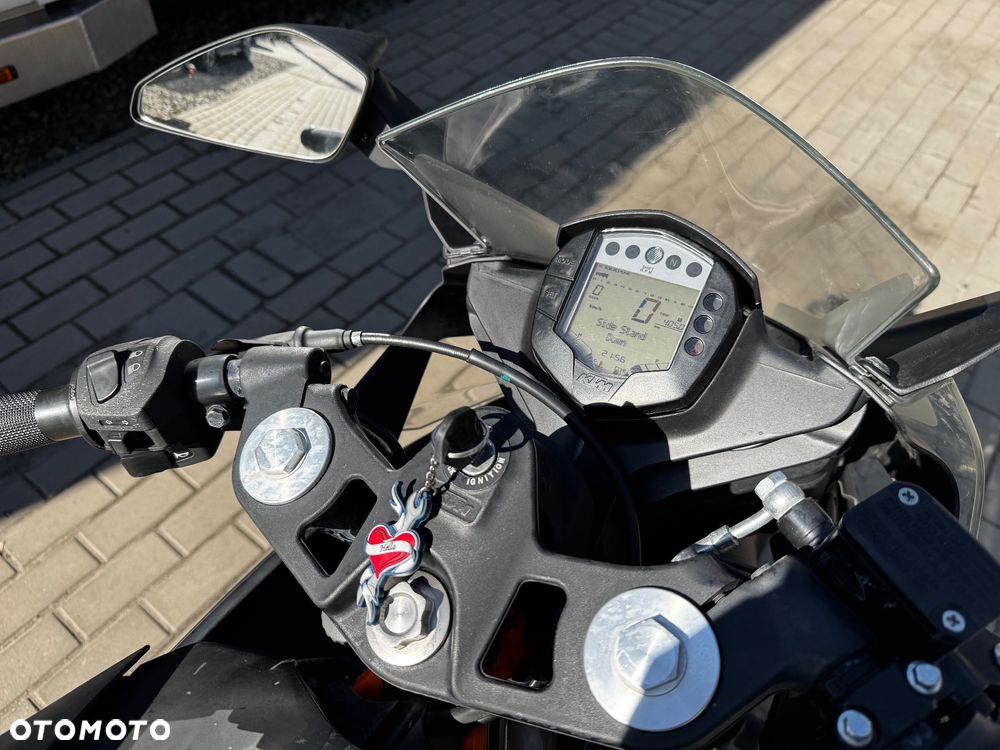 KTM RC 125 - 12