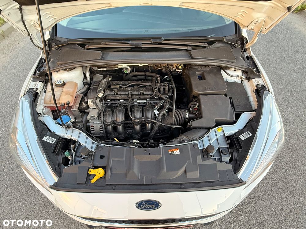 Ford Focus 1.6 Titanium - 36