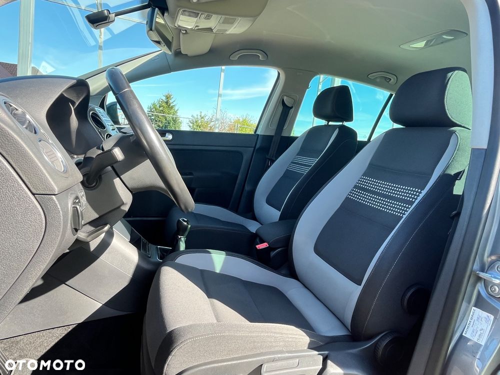 Volkswagen Golf Plus 1.6 TDI DPF Life - 19
