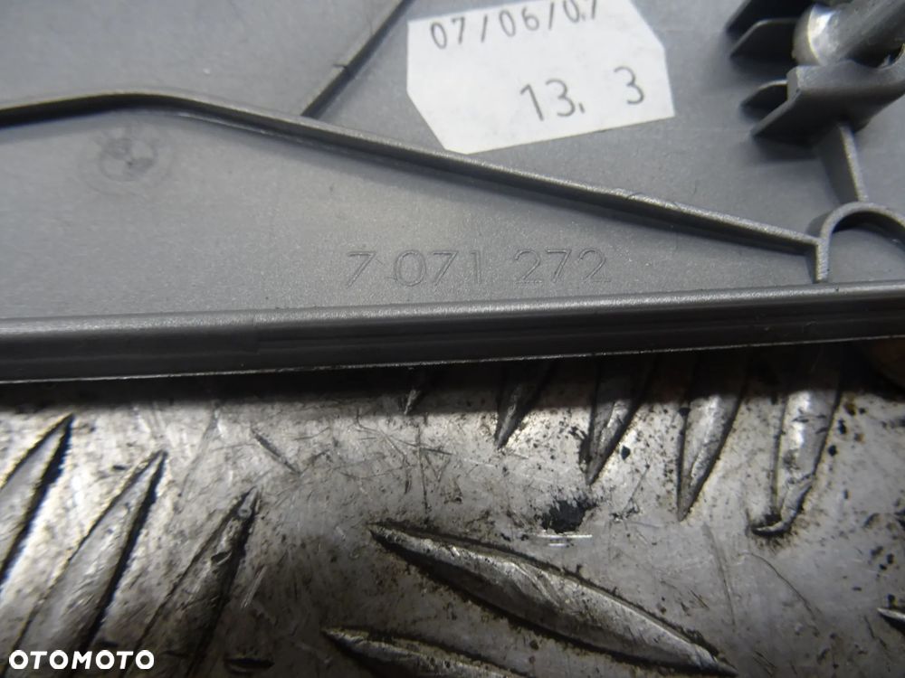 BMW E87 04-07 2.0B LISTWA DEKOR KONSOLI 7071272 - 3