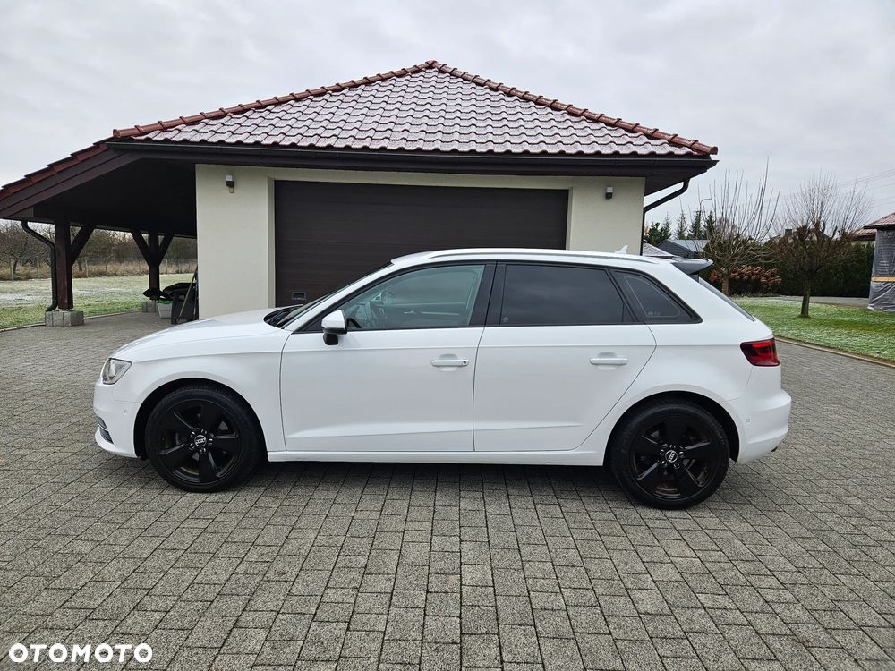 Audi A3 Sportback 2.0 TDI Ambition - 10
