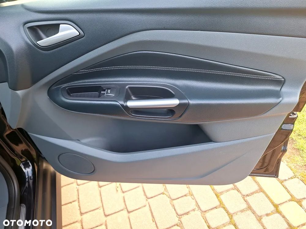 Ford Grand C-MAX 2.0 TDCi Titanium - 10