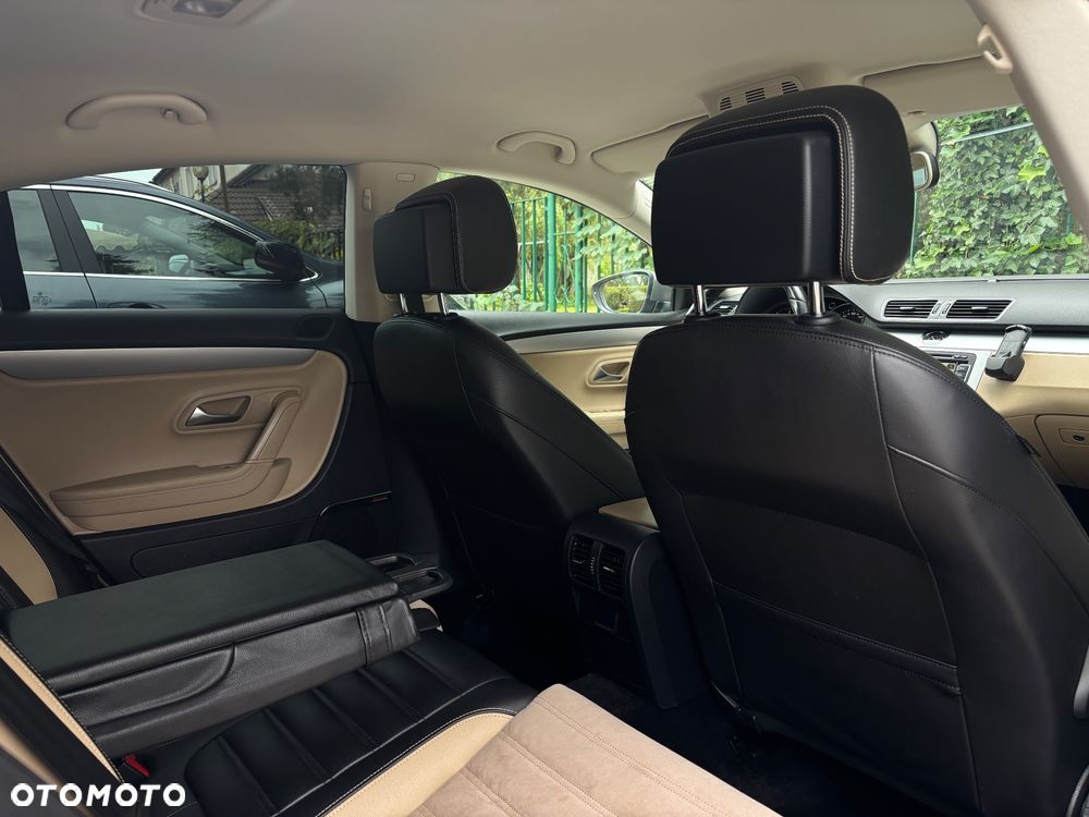 Volkswagen CC 2.0 TDI BlueMotion Technology - 22