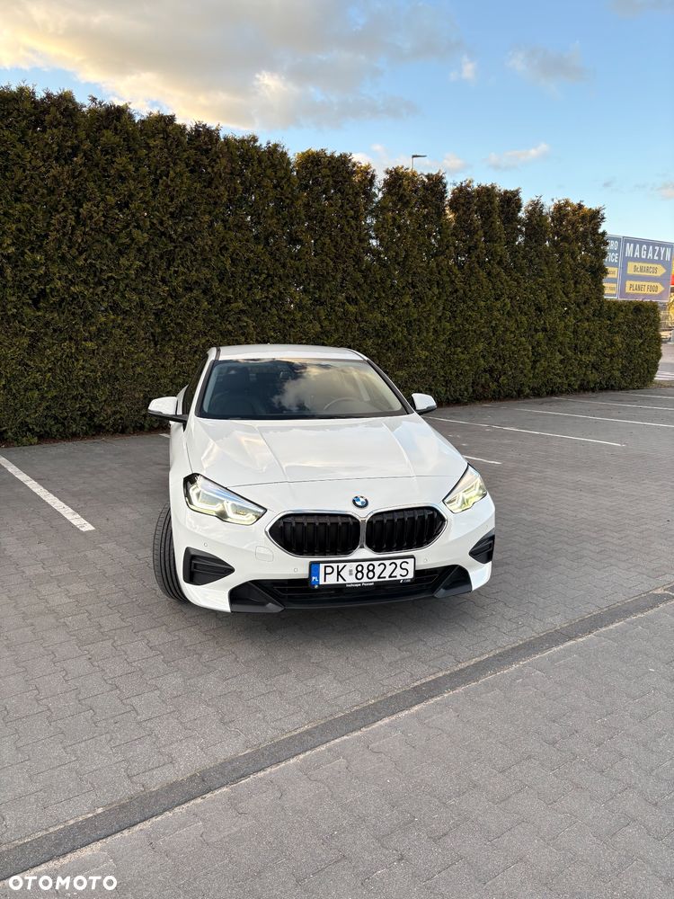 BMW Seria 2 218i - 10