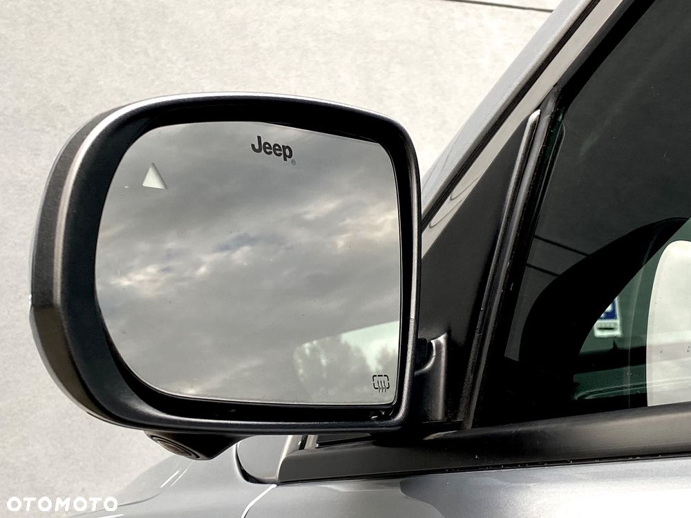 Jeep Compass - 12