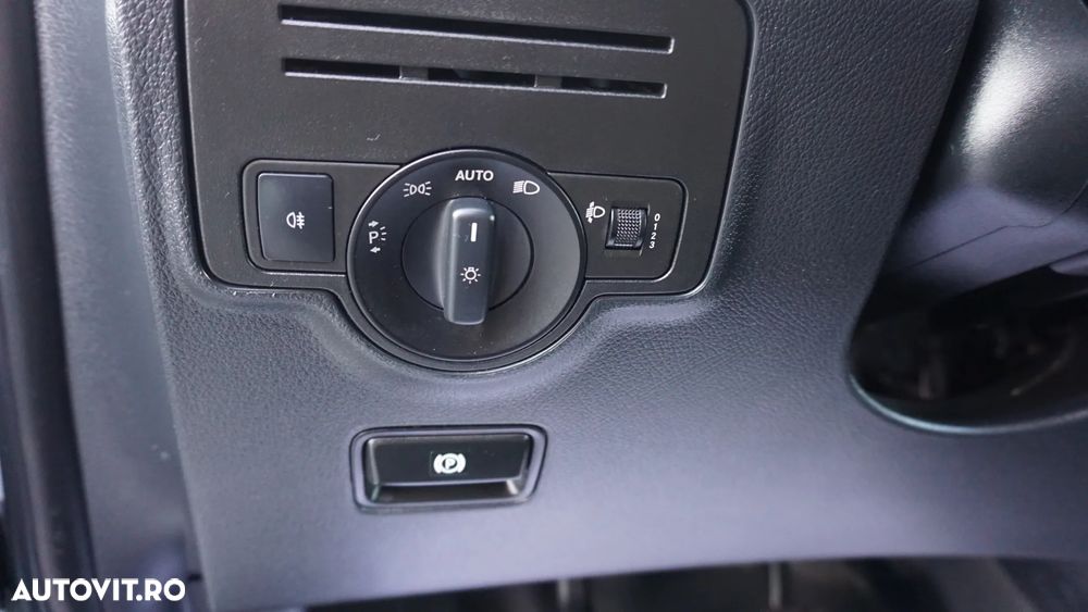 Mercedes-Benz Vito - 15