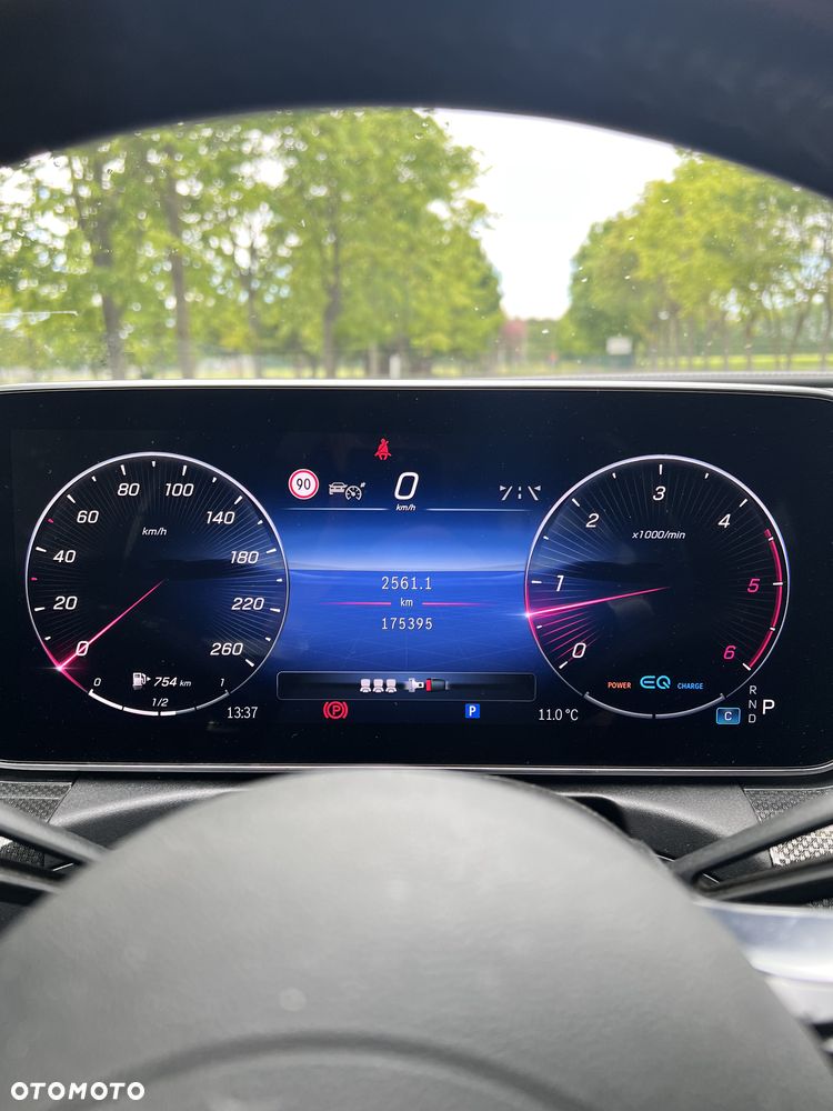 Mercedes-Benz Klasa C 220 d mHEV 4-Matic AMG - 10