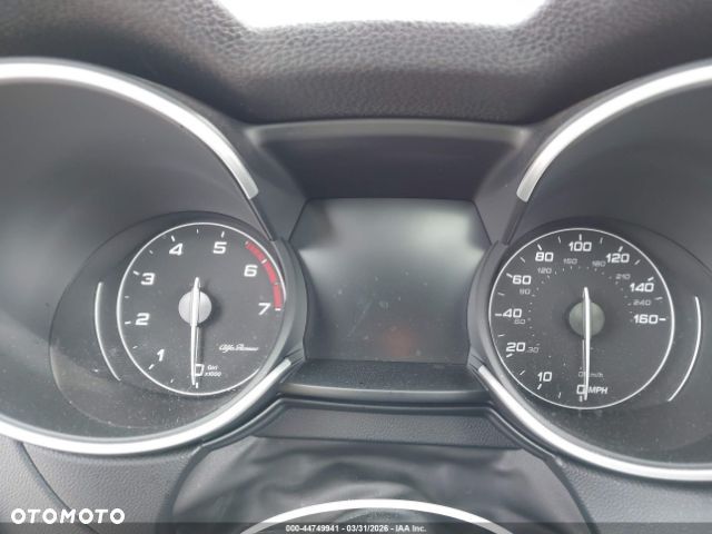 Alfa Romeo Stelvio 2.0 Turbo TI Q4 - 14
