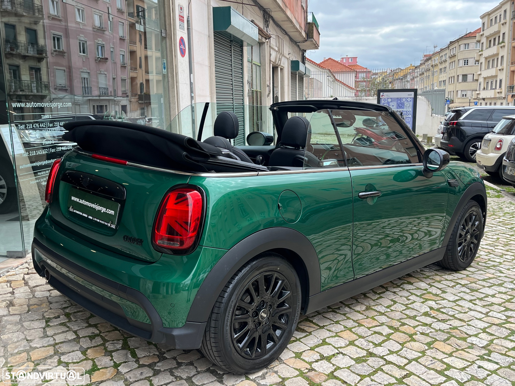 MINI Cabrio Cooper - 11