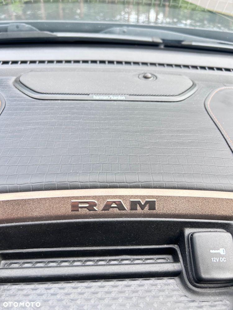 RAM 1500 Crew Cab Limited - 25