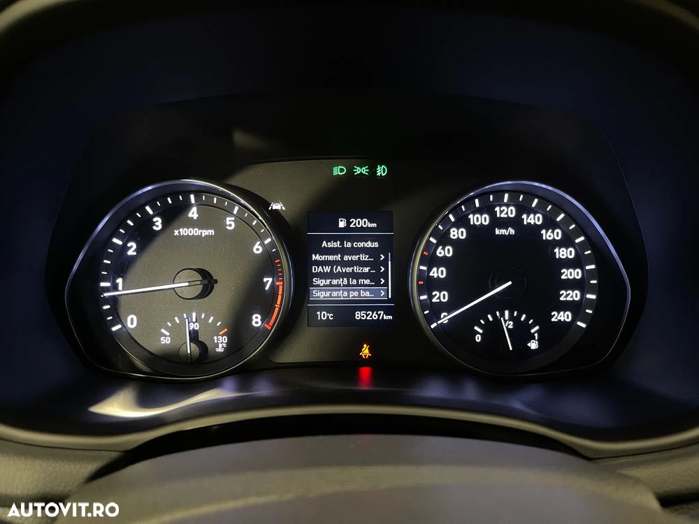 Hyundai i30 1.5 110CP M/T Highway - 26