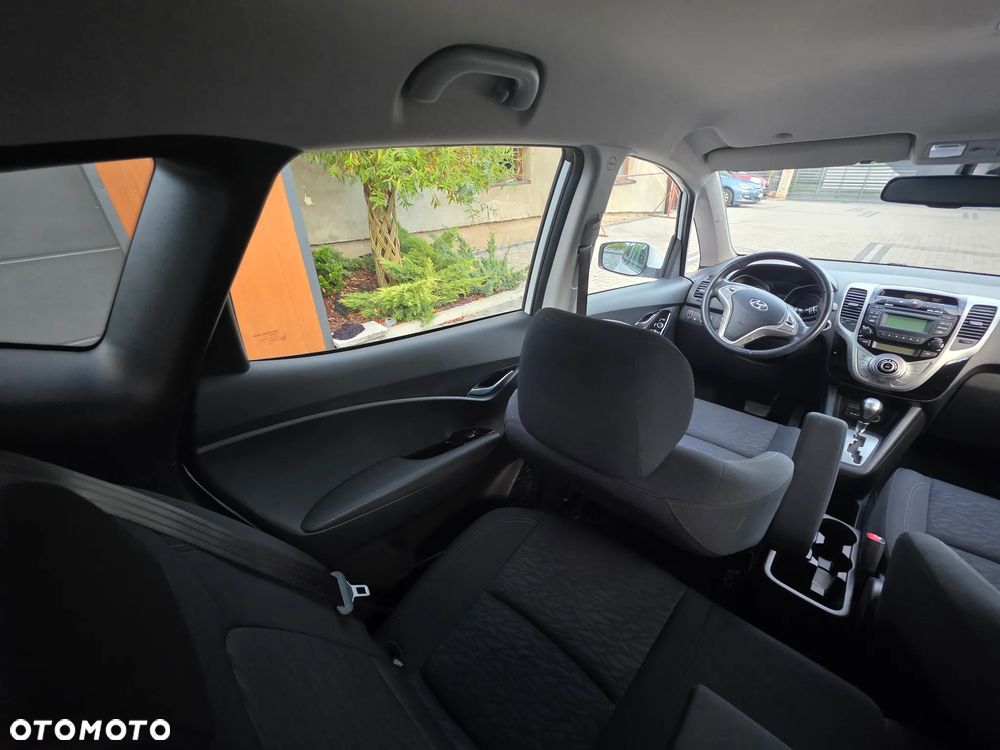 Hyundai ix20 1.6 Premium - 25