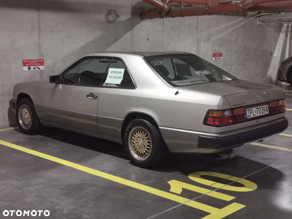 Mercedes-Benz W124 (1984-1993) - 1