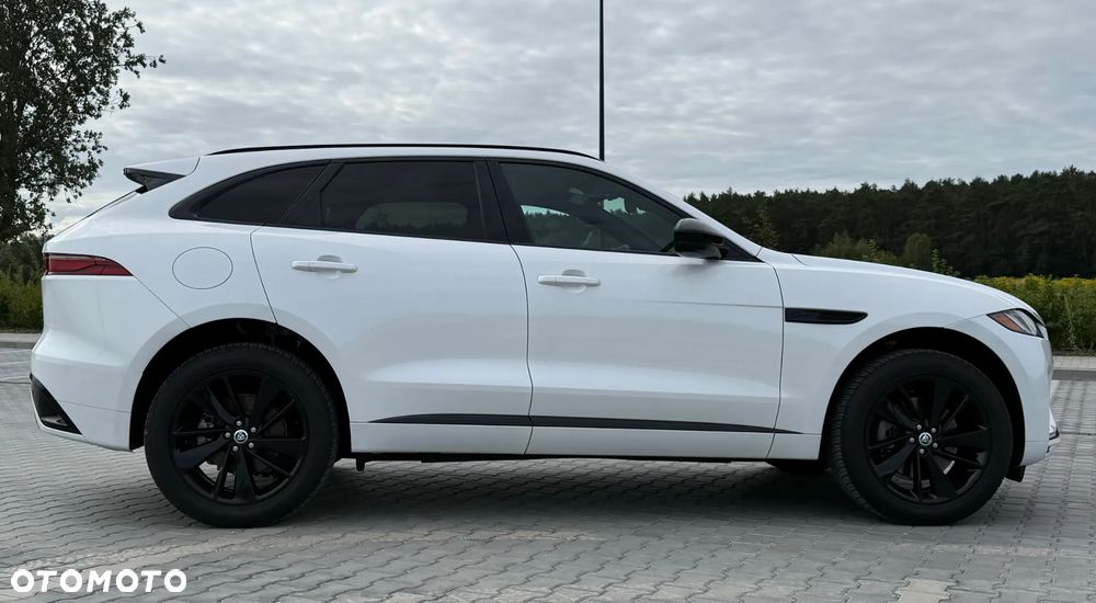 Jaguar F-Pace 2.0 P250 mHEV AWD R-Dynamic S - 11
