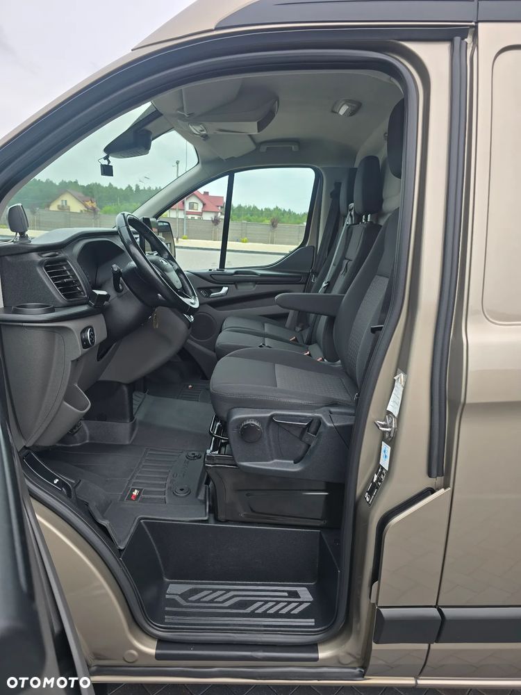 Ford TRANSIT CUSTOM CHŁODNIA +FUNKCJA GRZANIA + PODŁONCZENIE NA POSTOJU 230V  MODEL L2H2 340L-170 AUTOMAT 48 Tyś km SERWIS ASO FORD DO OSTATNIEGO Km SALON POLSKA BOGATA OPCJA WYPOSAŻENIA AUTOMAT KAMERA COFANIA + CZUJNIKI COFANIA LEDY METALIK ASYSTENTY KIEROWCY - 25