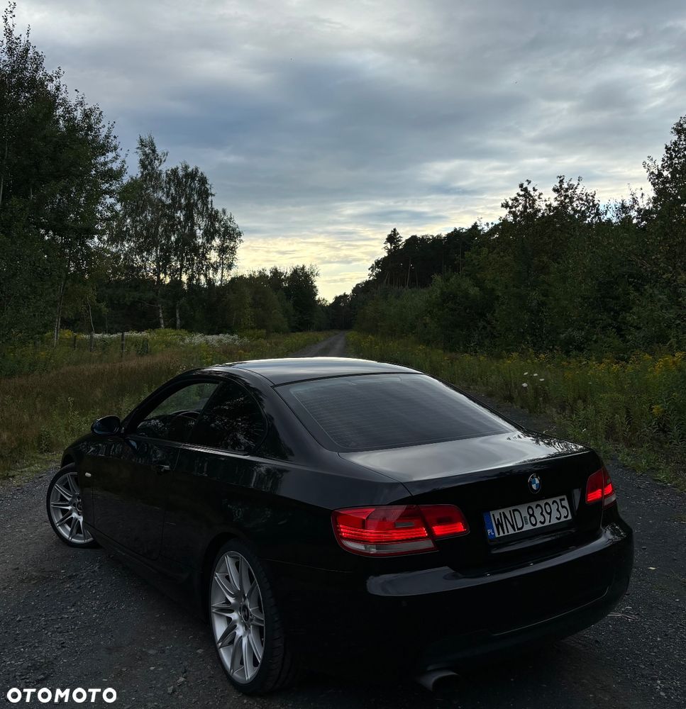 BMW Seria 3 320i - 7