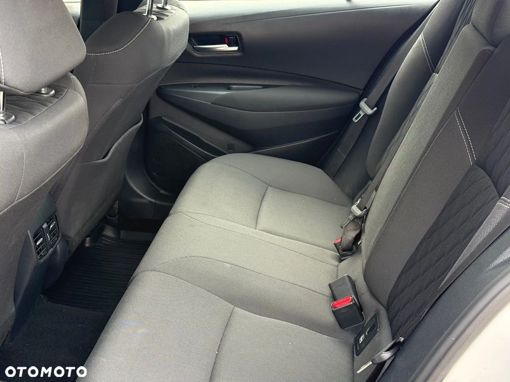 Toyota Corolla 1.8 Hybrid Active - 8