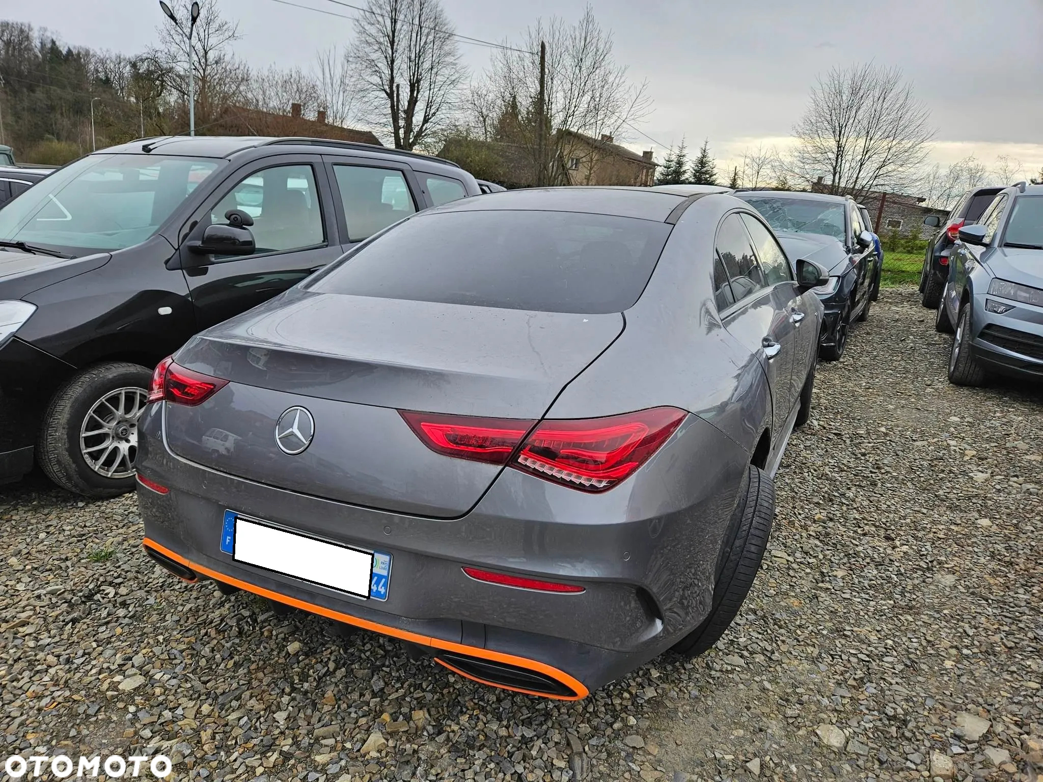 Mercedes-Benz CLA 200 7G-DCT Edition 1 - 2