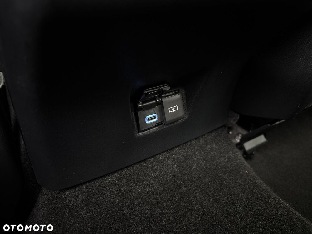 Toyota Camry 2.5 Hybrid Comfort CVT - 16