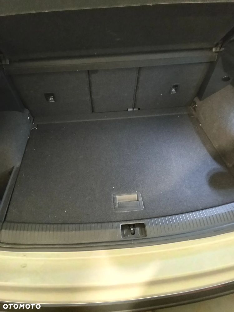 Volkswagen Tiguan 2.0 TDI SCR DSG - 17