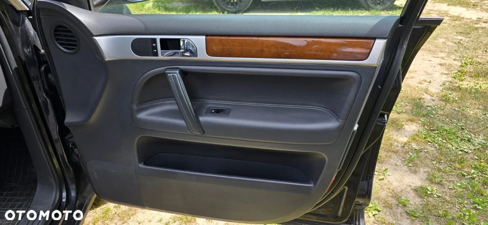 Volkswagen Touareg 3.0 V6 TDI DPF Automatik Kong - 14