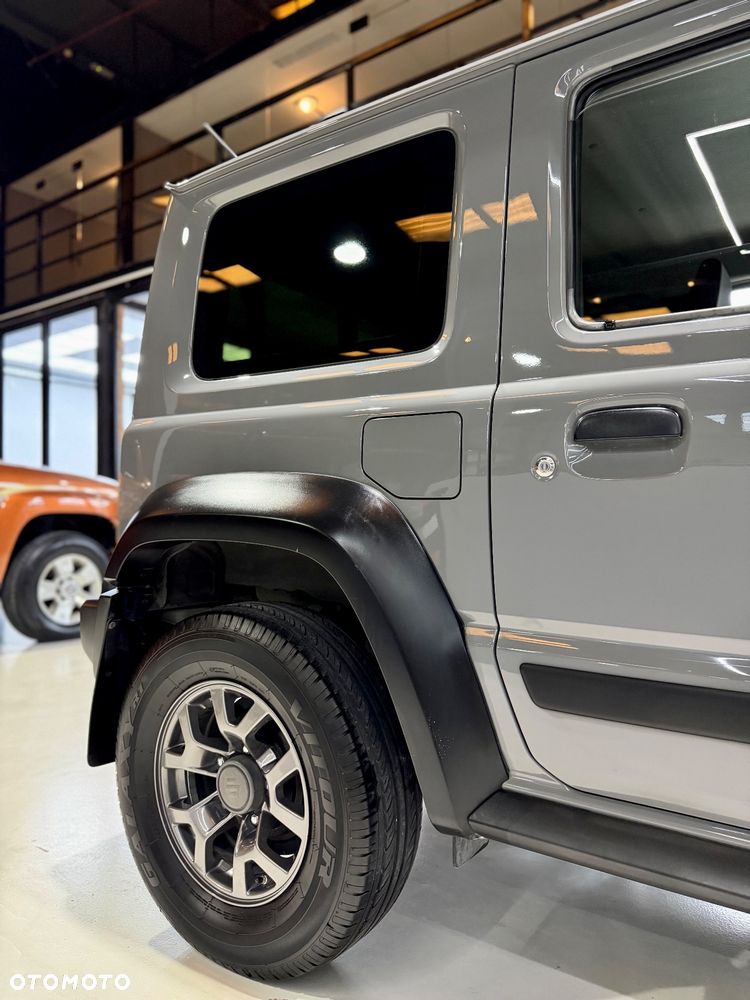 Suzuki Jimny - 11