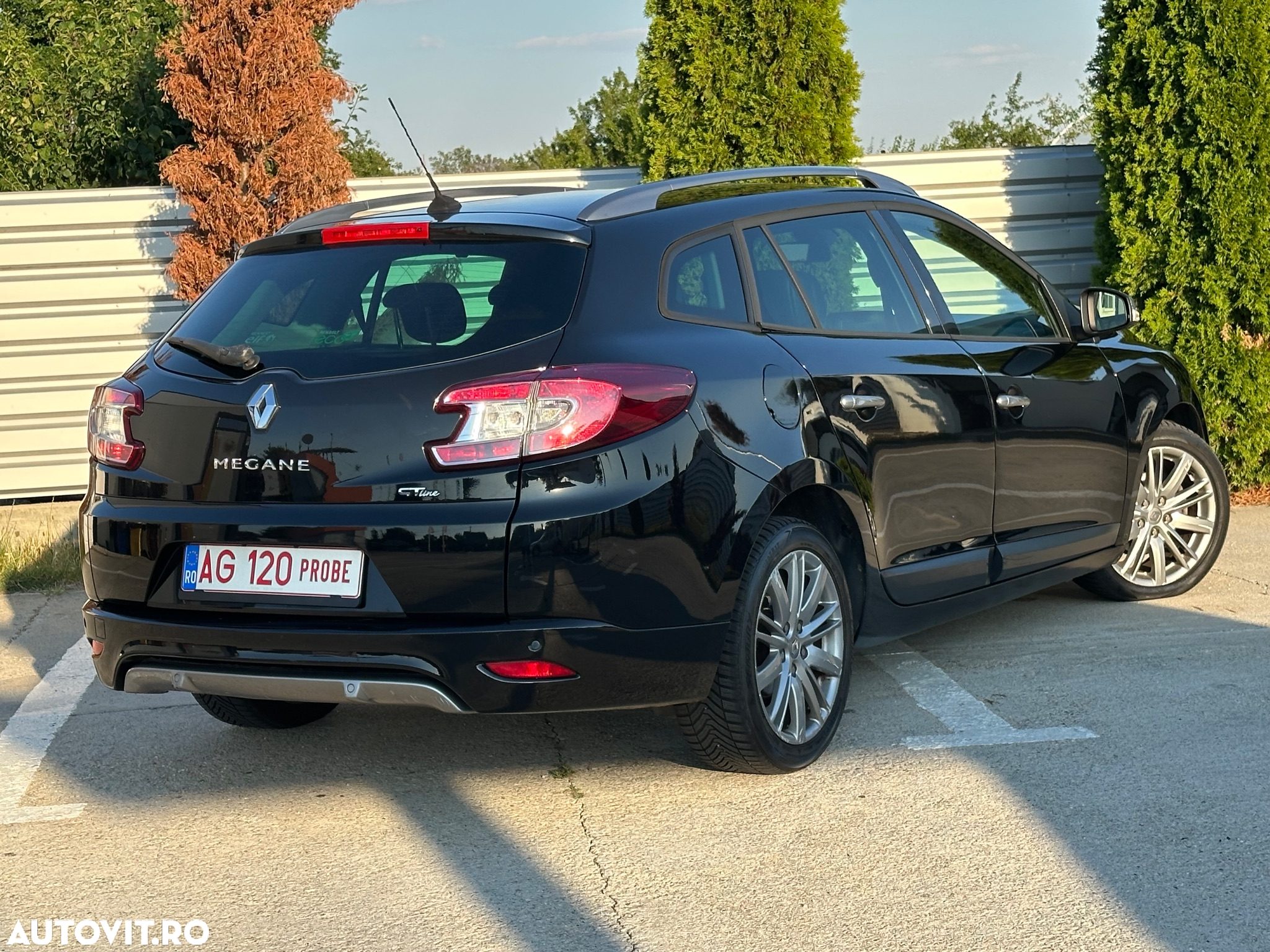 Renault Megane ENERGY dCi 110 GT LINE - 6
